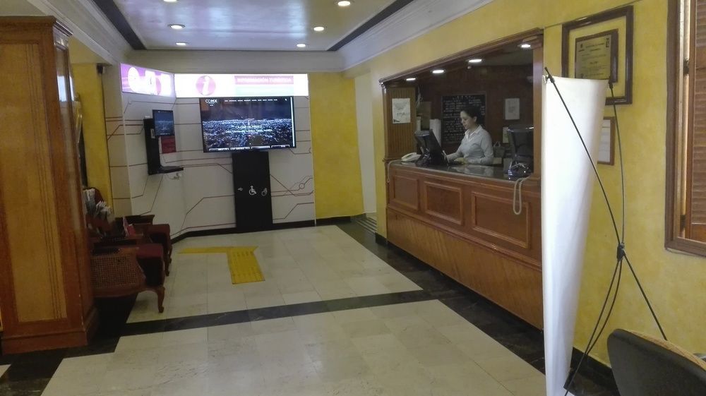 Ritz Ciudad De Hotel 4*