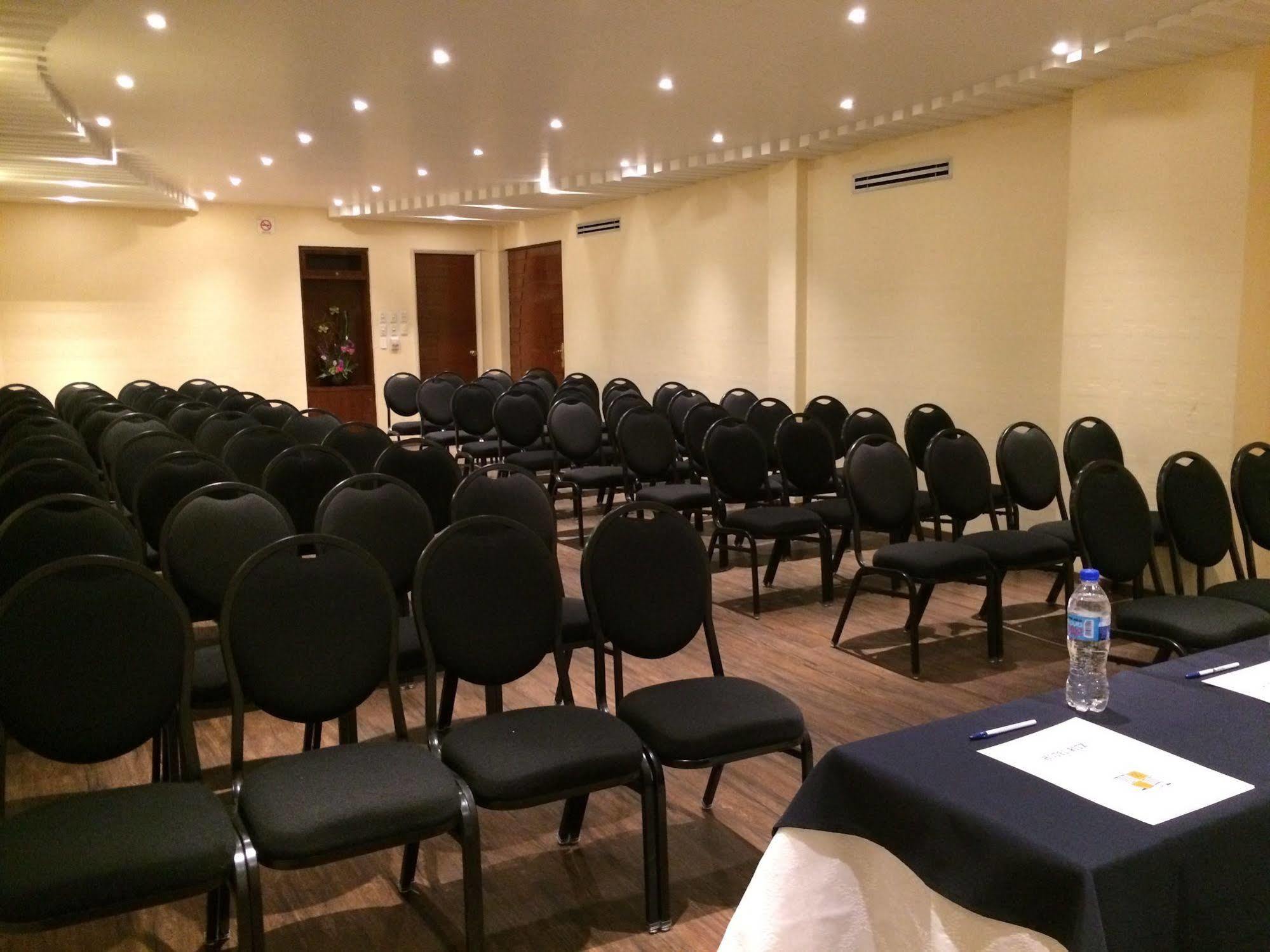 Hotel Ritz Ciudad De 4*